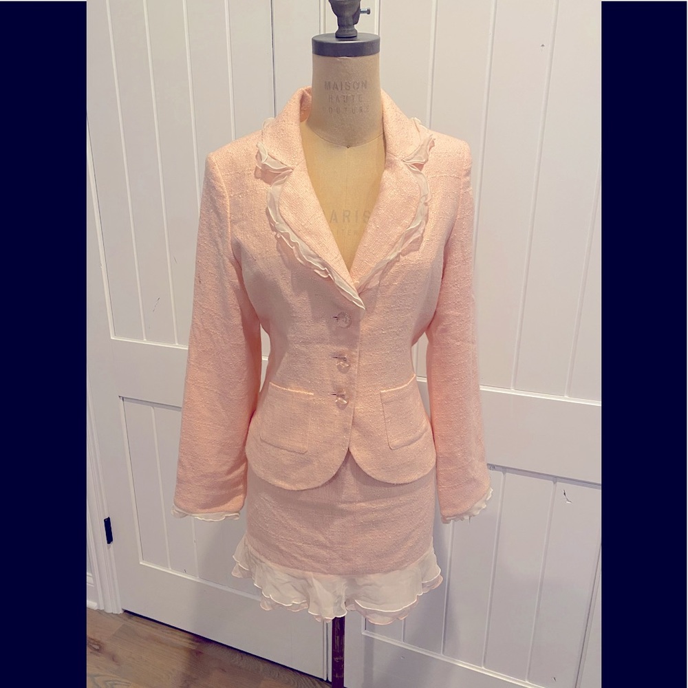 Arden B women suit set: jacket size 10 , skirt size 8